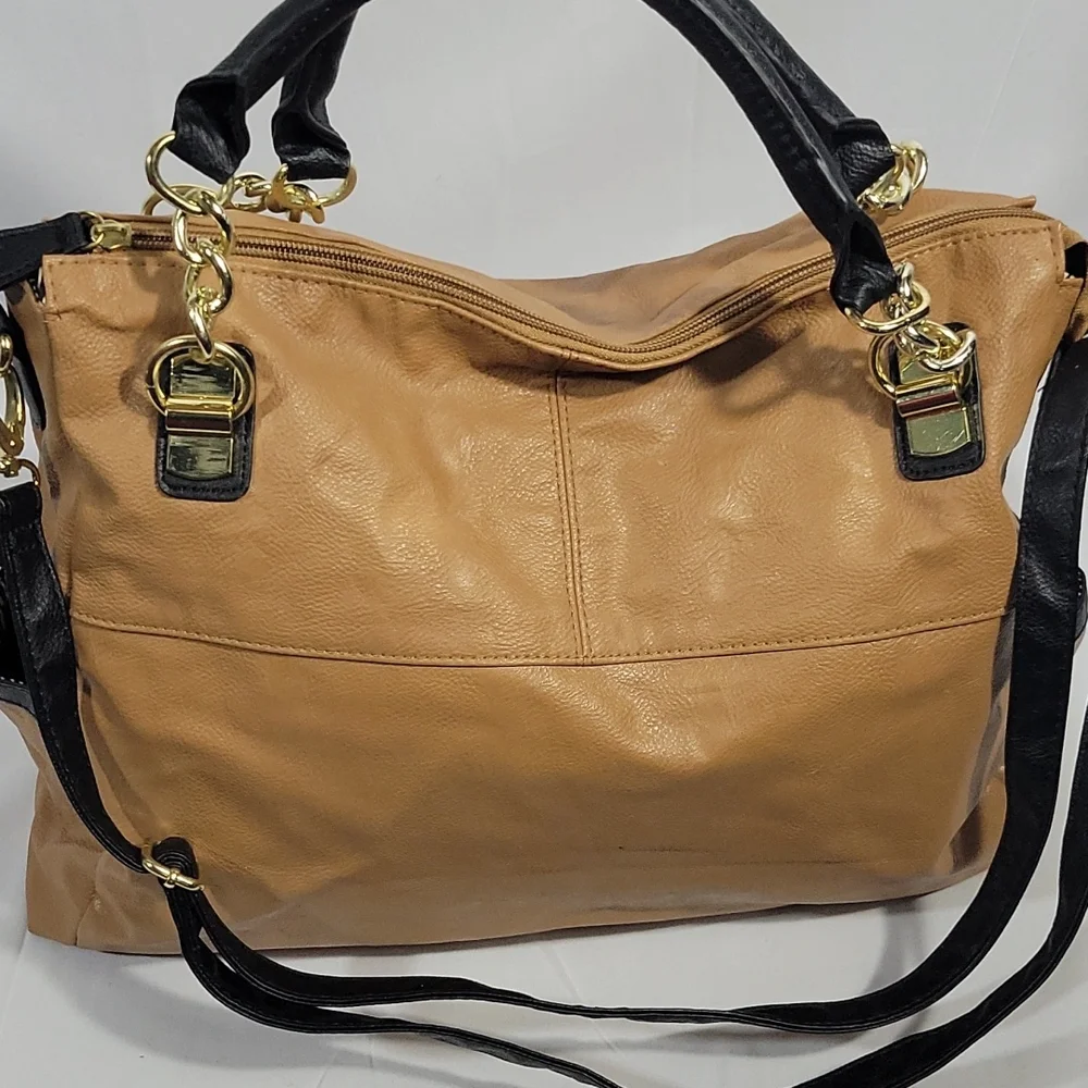 2 Large Hobo Style Bags Grey and Tan Faux Leather (Unbranded) - Picture 7 of 7